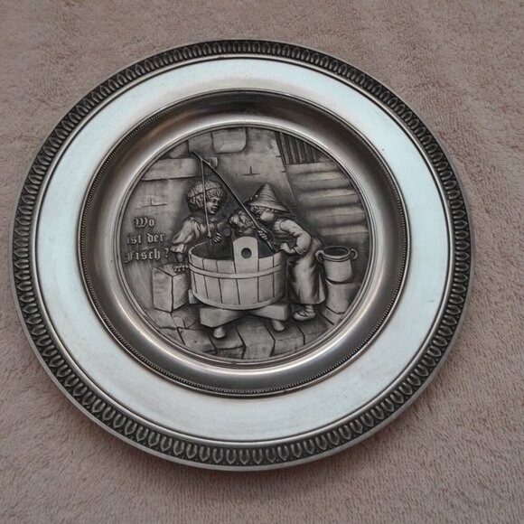 SKS Zinn 95% Pewter Plate Boys Fishing Where is the Fish? German Vintage 8 Inch - Picture 2 of 6